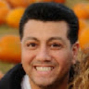 Meet your Posher, Gustavo a.